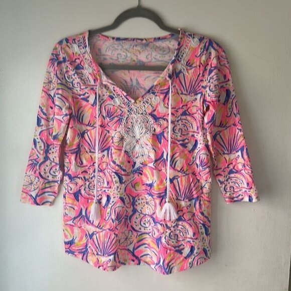Lilly Pulitzer Holly Top Multi Shell of a Time size xs - Picture 2 of 4